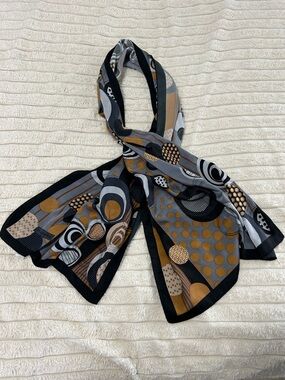 Fashion scarf
